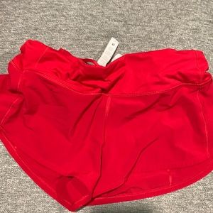 Lululemon Speed Up Low-Rise Lined Short 2.5" red size 4